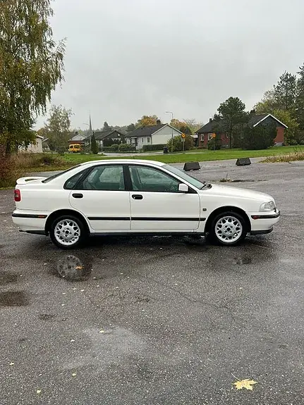 Volvo S40 2000 photo 5
