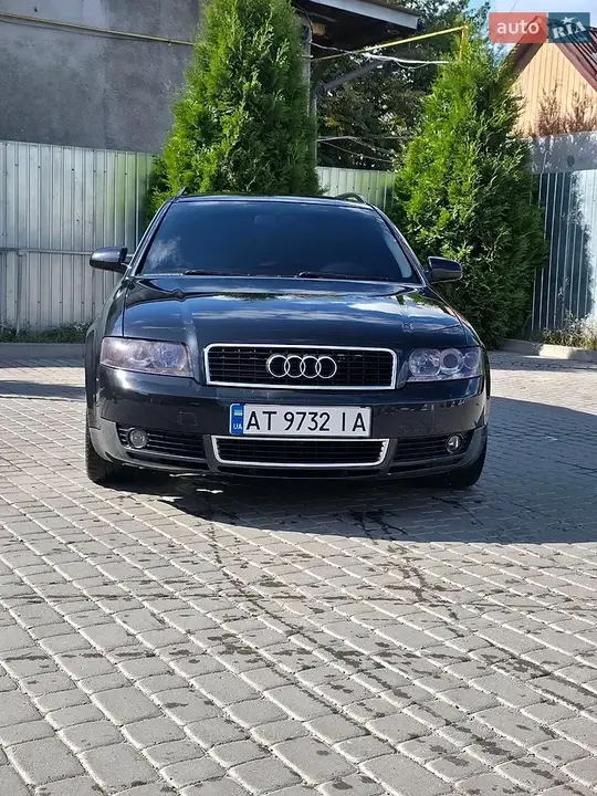 Audi A4 2001 photo 2
