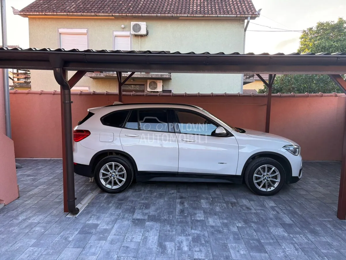 BMW X1 2015 photo 3