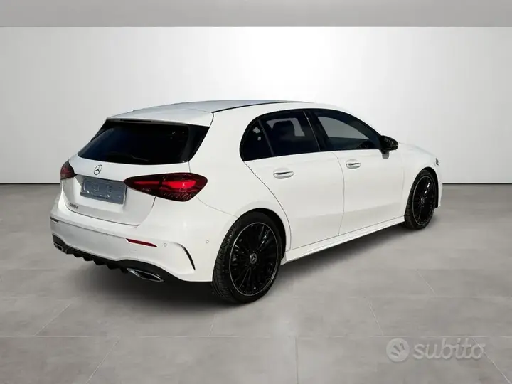 Mercedes-Benz A 200 2024 photo 4