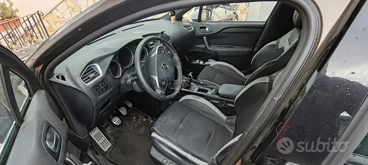 Citroen Ds4 2012 photo 3