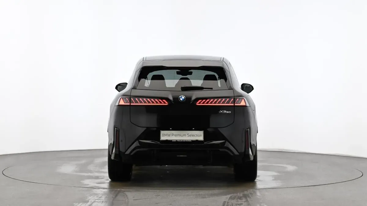 BMW Ix3 2026 photo 2