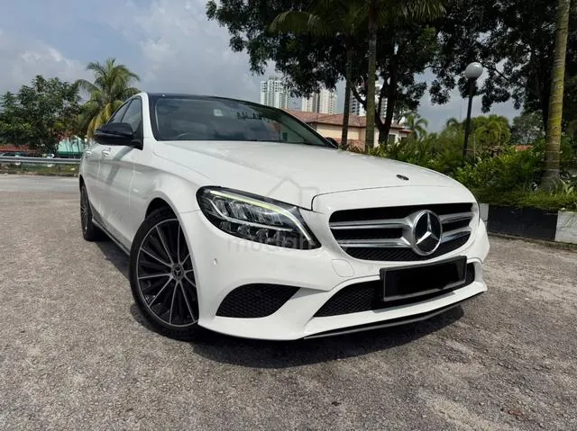 Mercedes-Benz C200