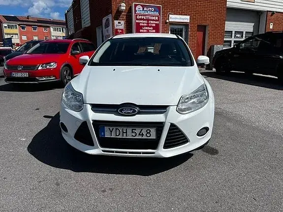 Ford Focus 2012 photo 3