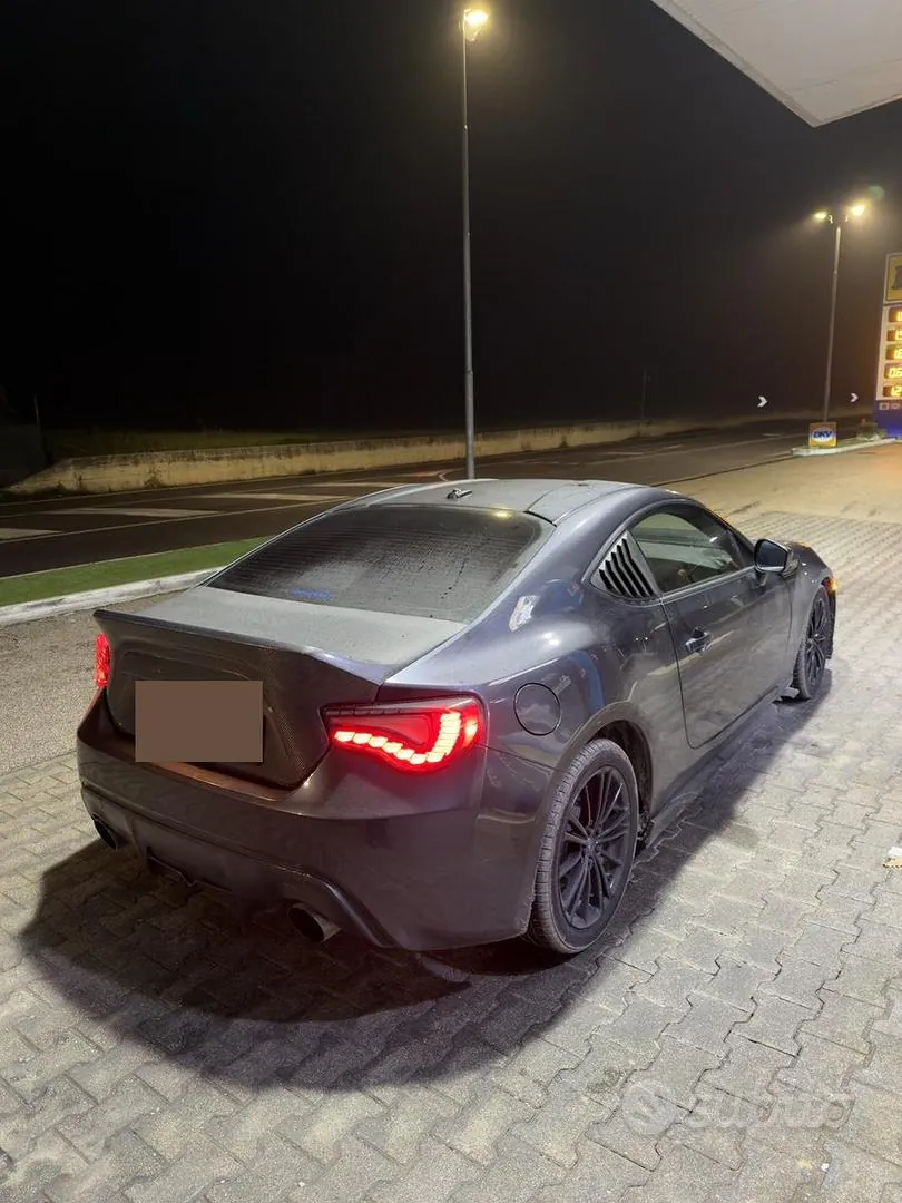 Subaru Brz 2023 photo 4