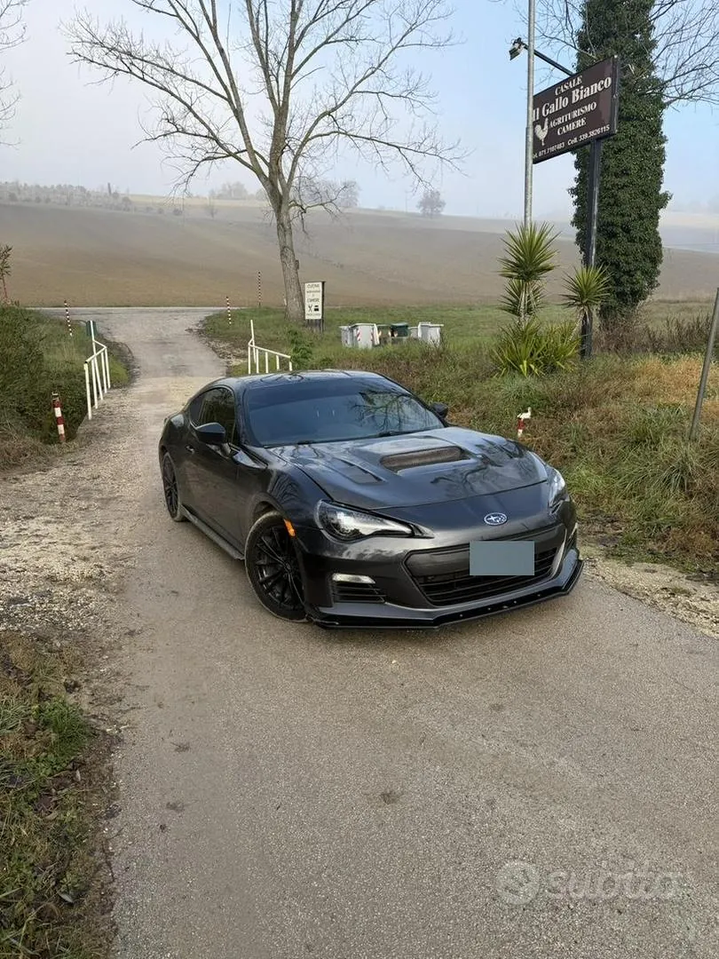 Subaru Brz 2023 photo 5