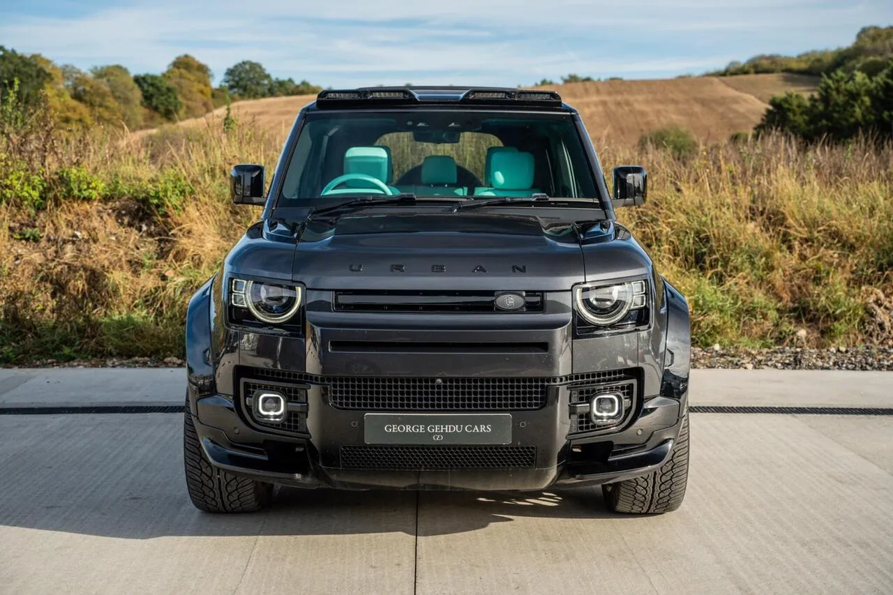 Land Rover Defender 110 2024 photo 4