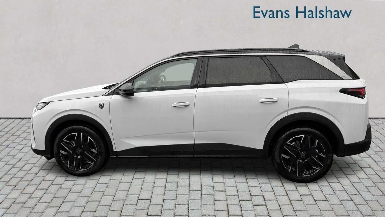 Peugeot 5008 2025 photo 3