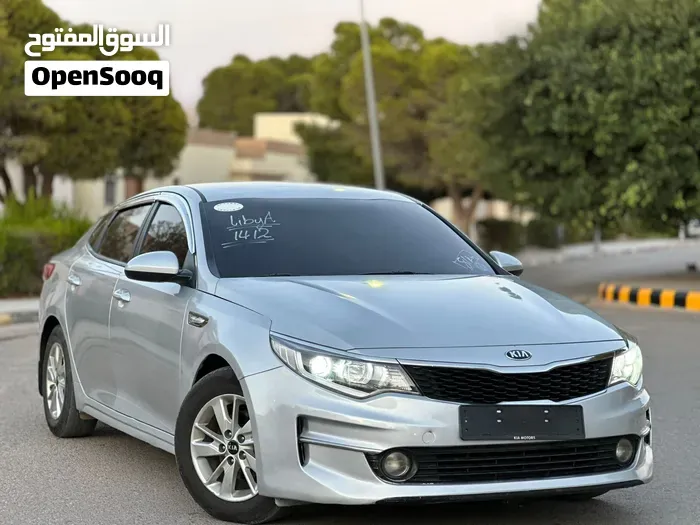 Kia K5 2017 photo 2