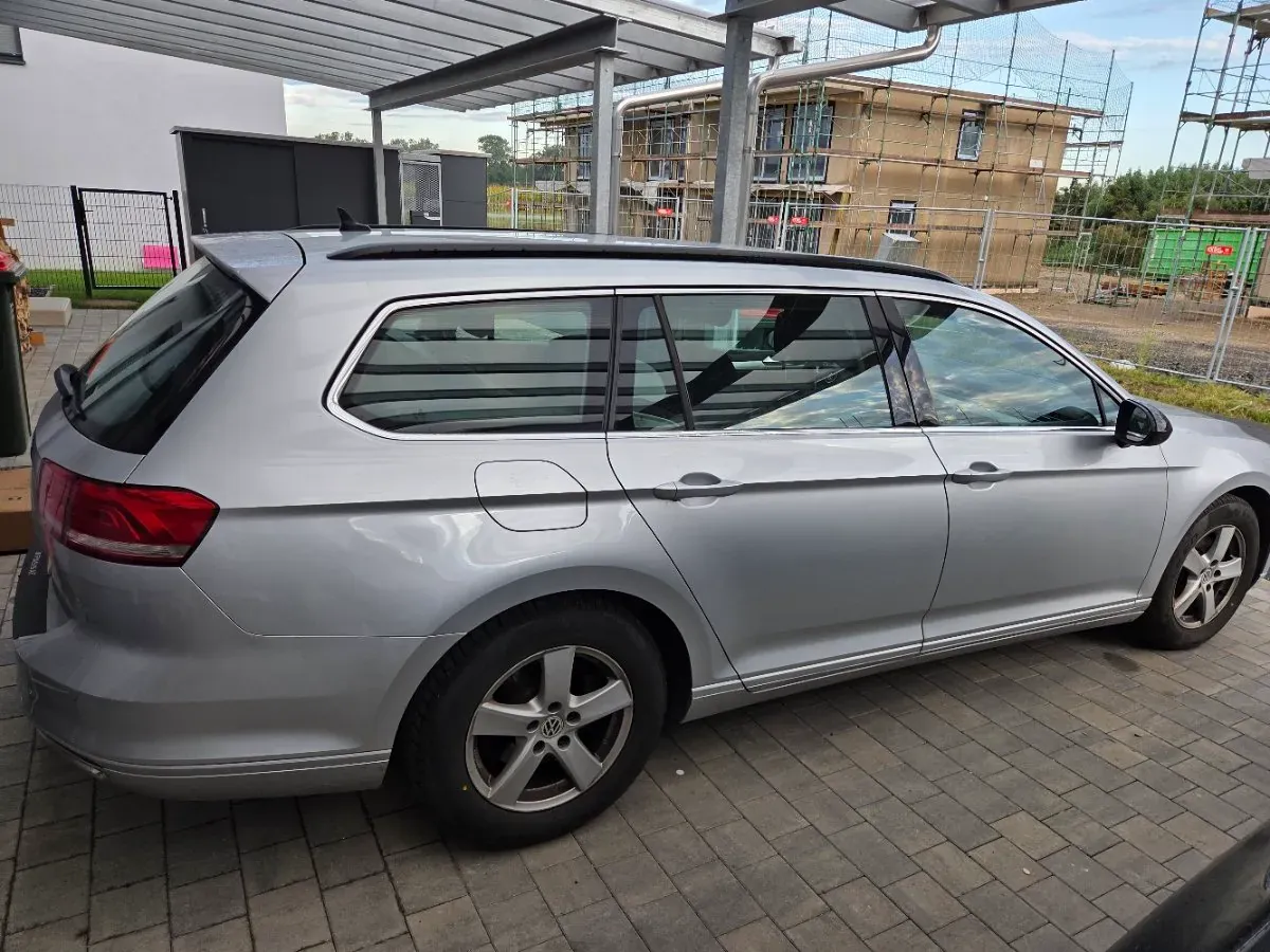 Volkswagen Passat 2015 photo 2