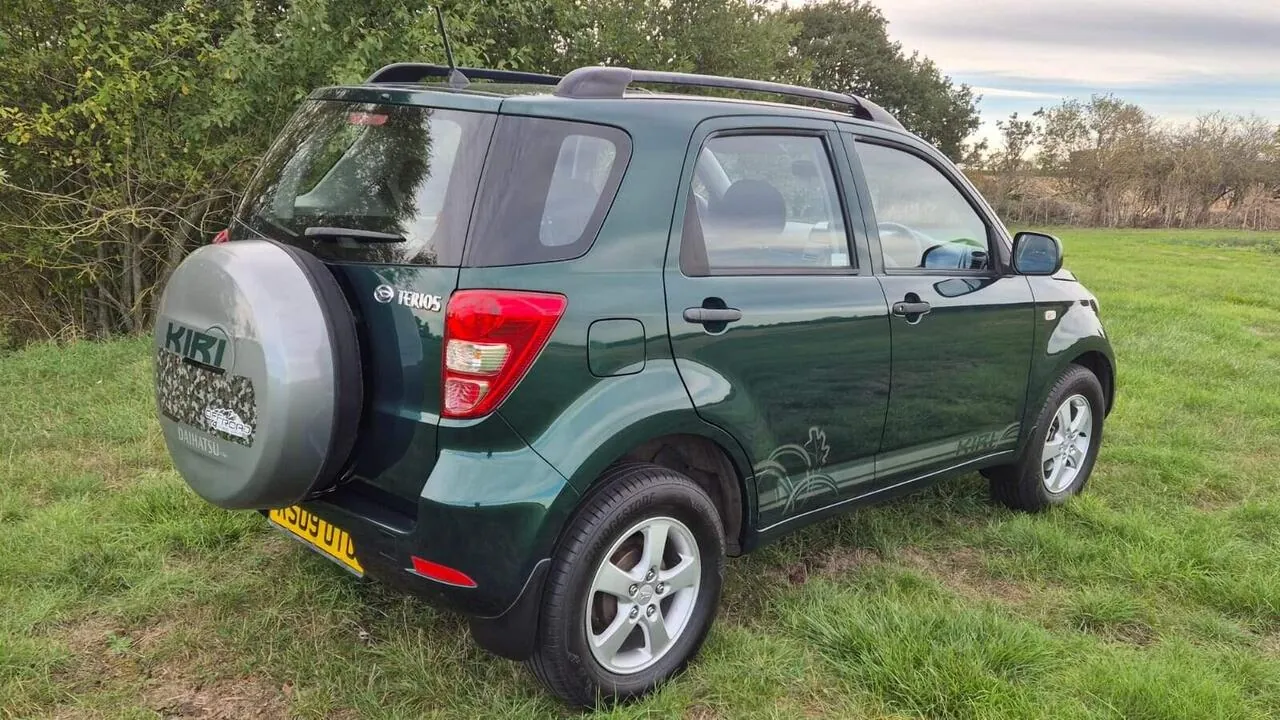 Daihatsu Terios 2009 photo 4