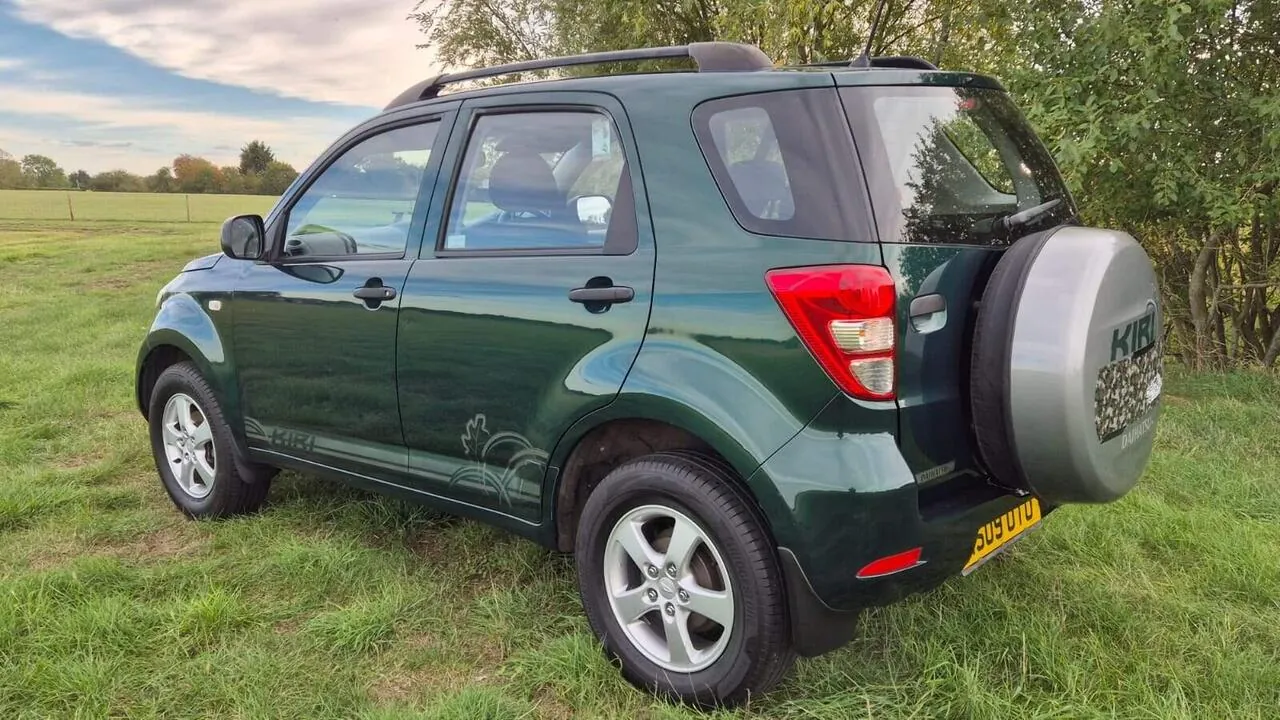 Daihatsu Terios 2009 photo 3