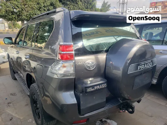 Toyota Prado 2011 photo 2
