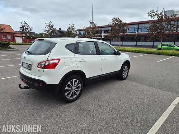 Nissan Qashqai 2011 photo 4