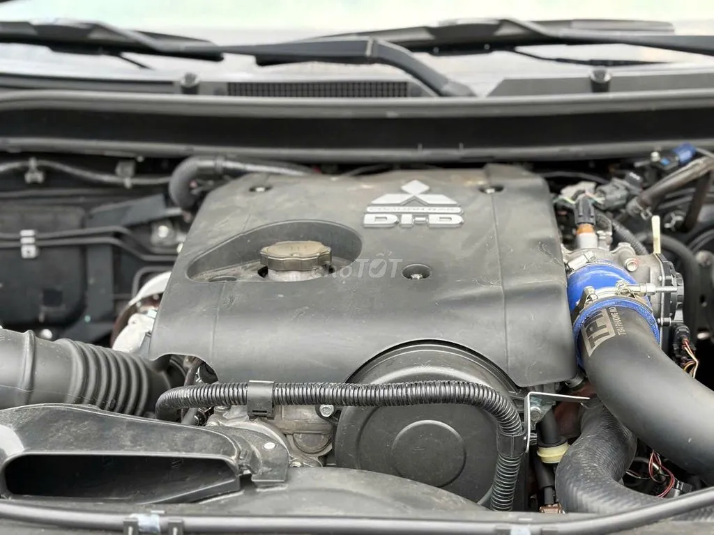 Mitsubishi Triton 2018 photo 5