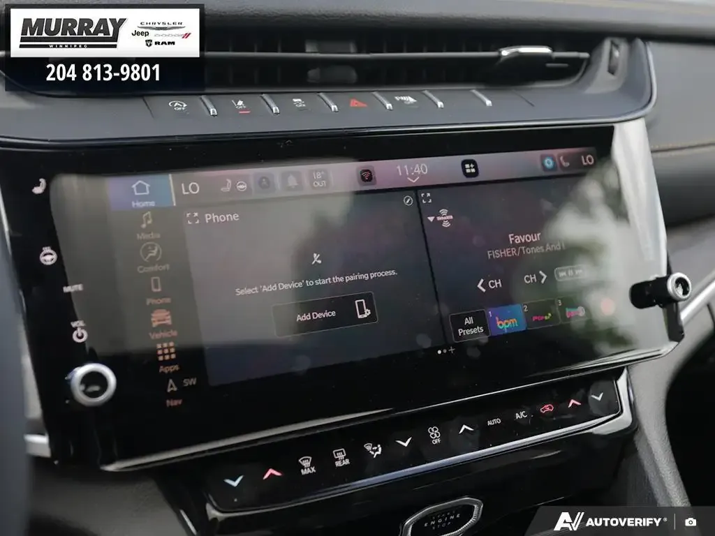 Jeep Grand Cherokee 2026 photo 4