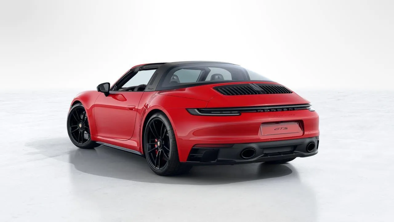Porsche 911 2023 photo 3