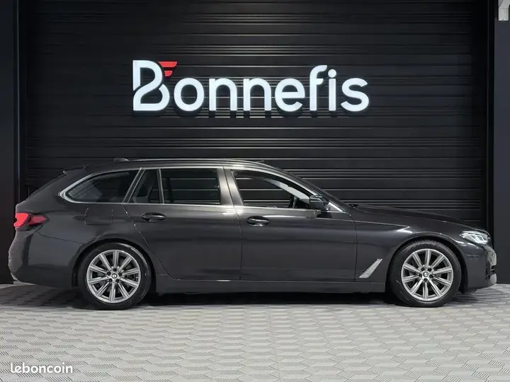 BMW 5 Series 2021 photo 3
