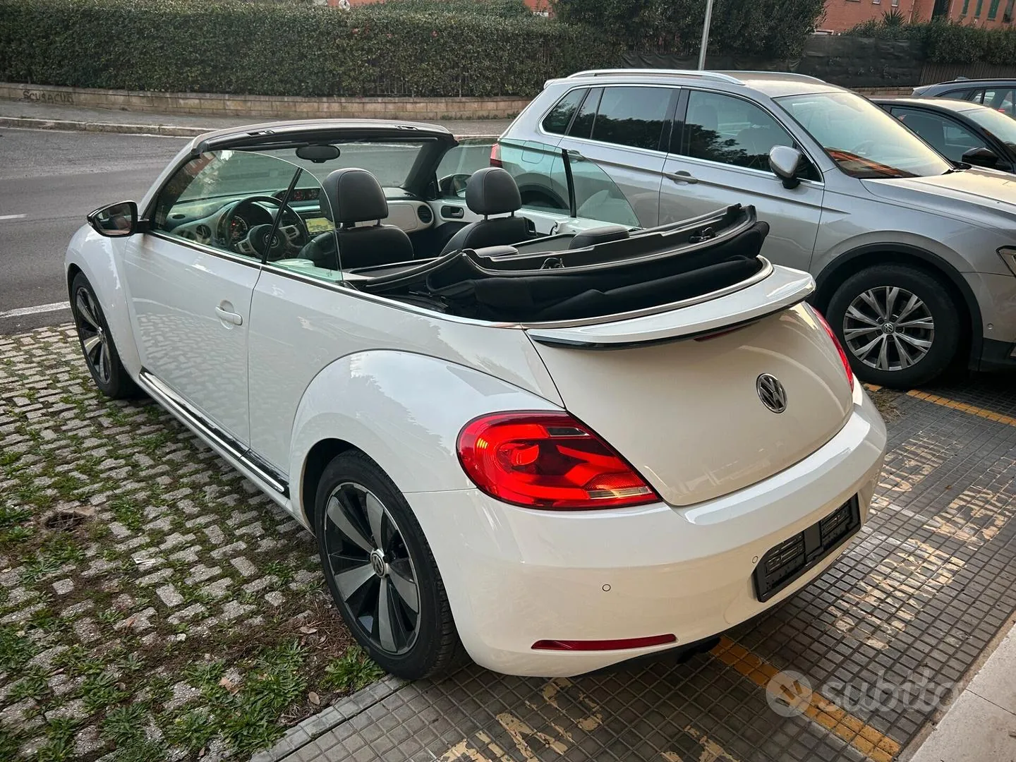 Volkswagen Maggiolino Cabrio 2013 photo 5