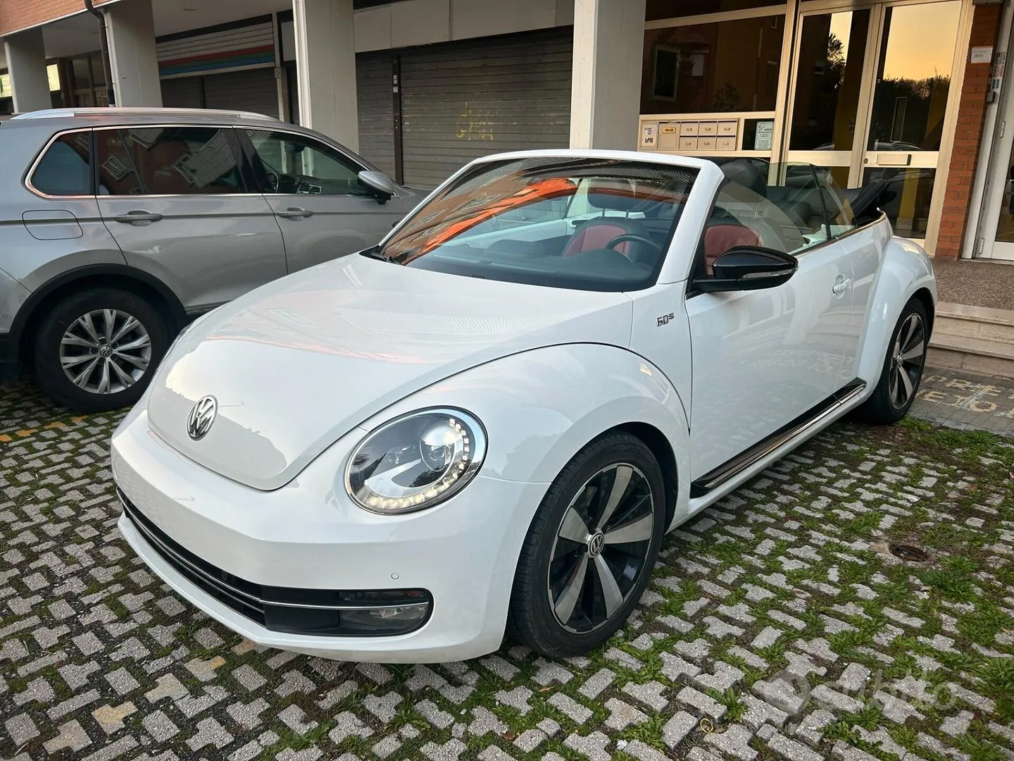 Volkswagen Maggiolino Cabrio 2013 photo 4