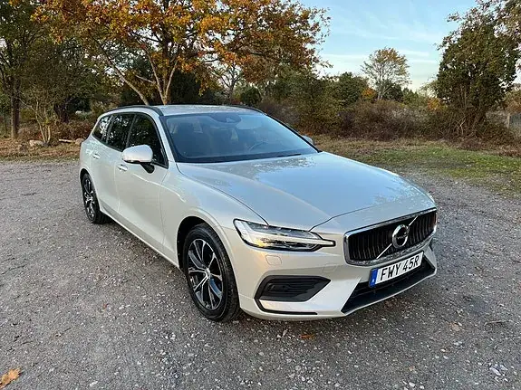 Volvo V60 2019 photo 4