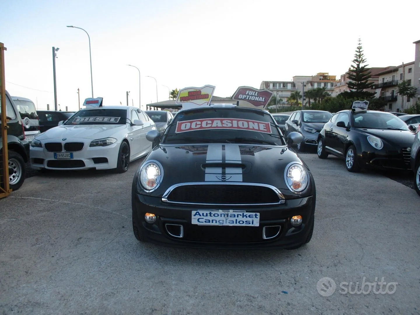 Mini Cooper 2011 photo 2