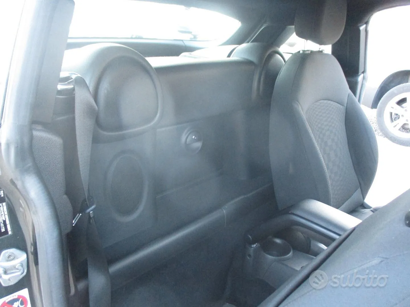 Mini Cooper 2011 photo 5