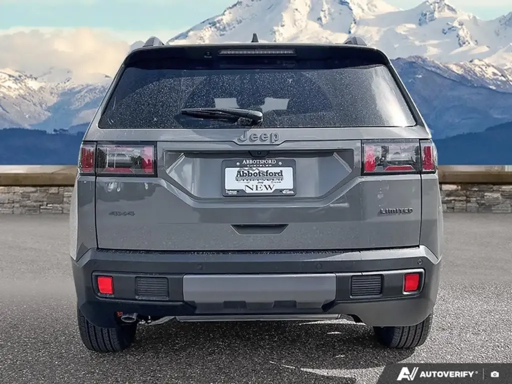 Jeep Cherokee 2026 photo 5