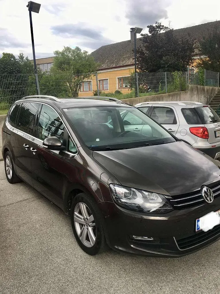 Volkswagen Sharan 2016 photo 2