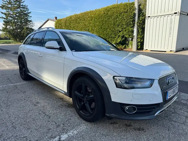 Audi A4 Allroad 2014 photo 2