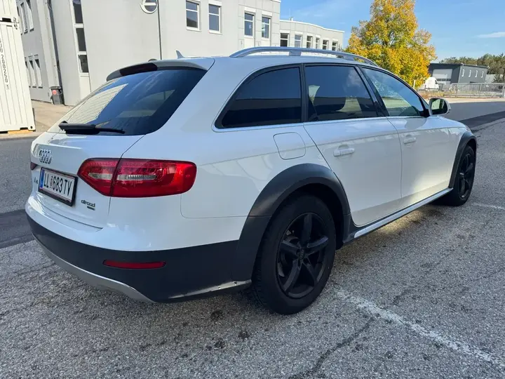 Audi A4 Allroad 2014 photo 3