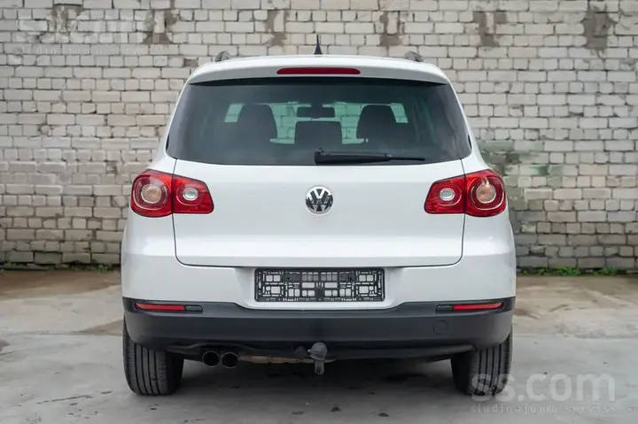 Volkswagen Tiguan 2011 photo 5