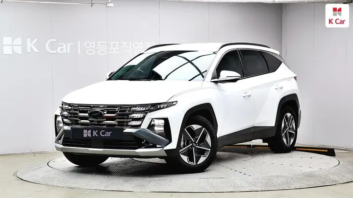 Hyundai The New Tucson Hybrid
