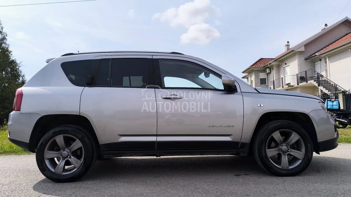 Jeep Compass 2014 photo 3