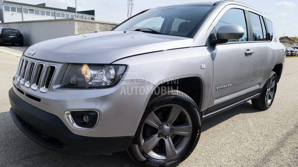 Jeep Compass 2014 photo 4