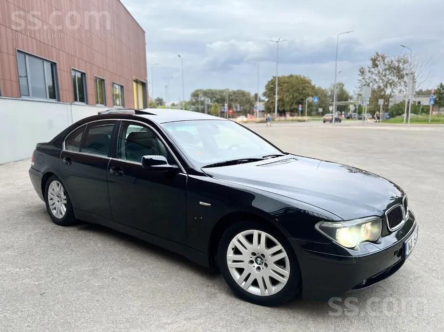 BMW 745 2003 photo 3