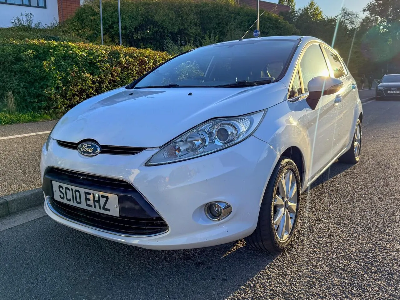 Ford Fiesta 2010 photo 3