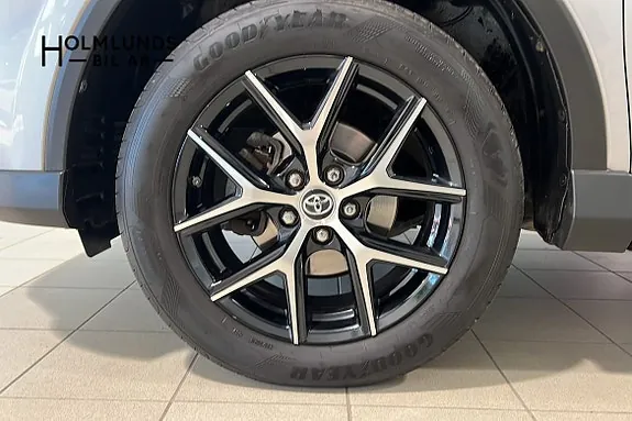 Toyota Rav4 2017 photo 5