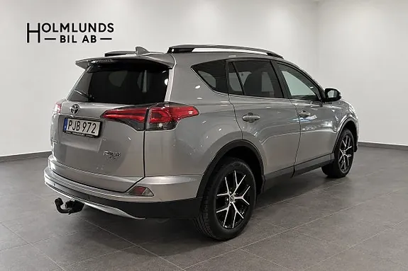 Toyota Rav4 2017 photo 3