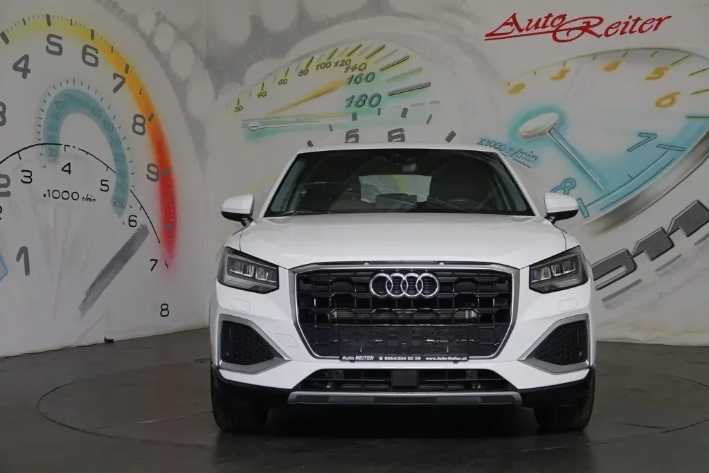 Audi Q2 2024 photo 3