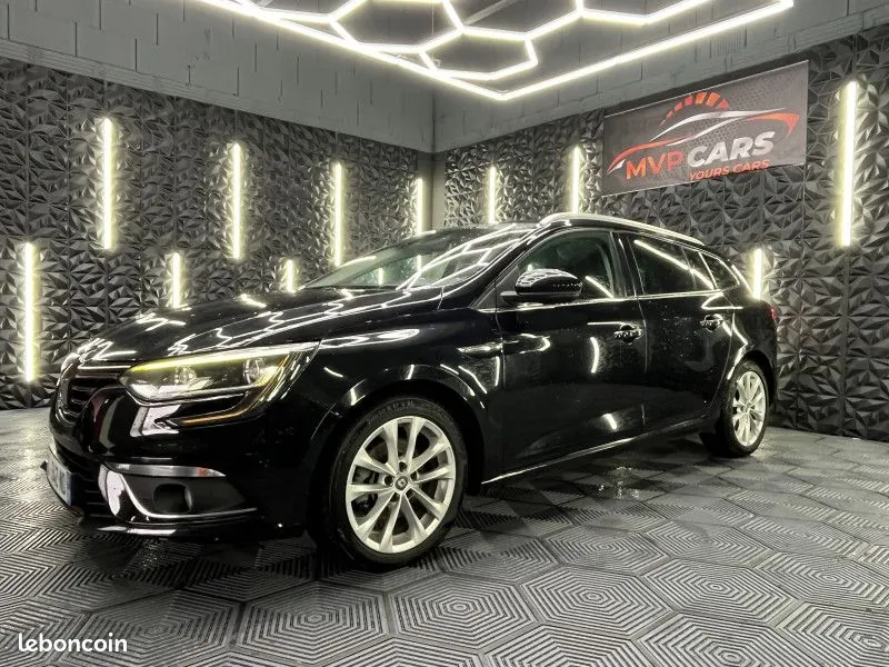 Renault Megane 2017 photo 2
