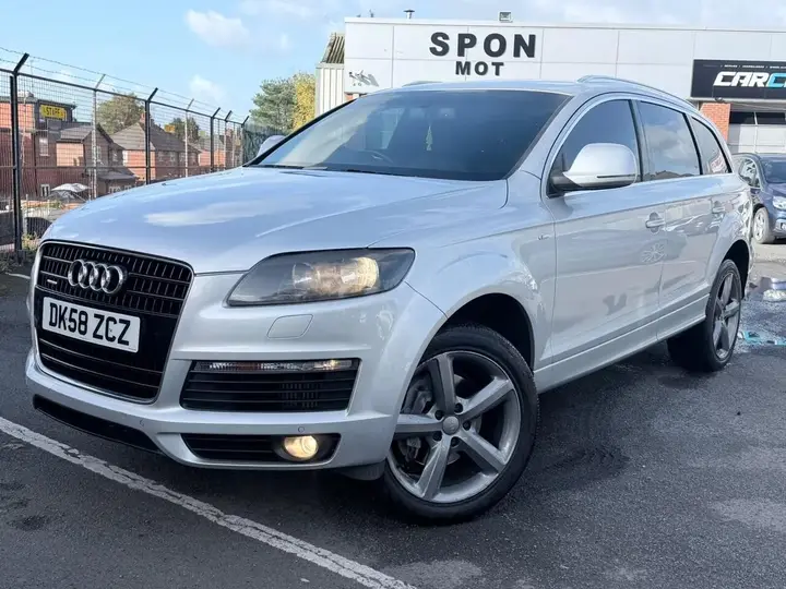 Audi Q7 2008 photo 3