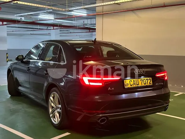 Audi A4 2016 photo 2
