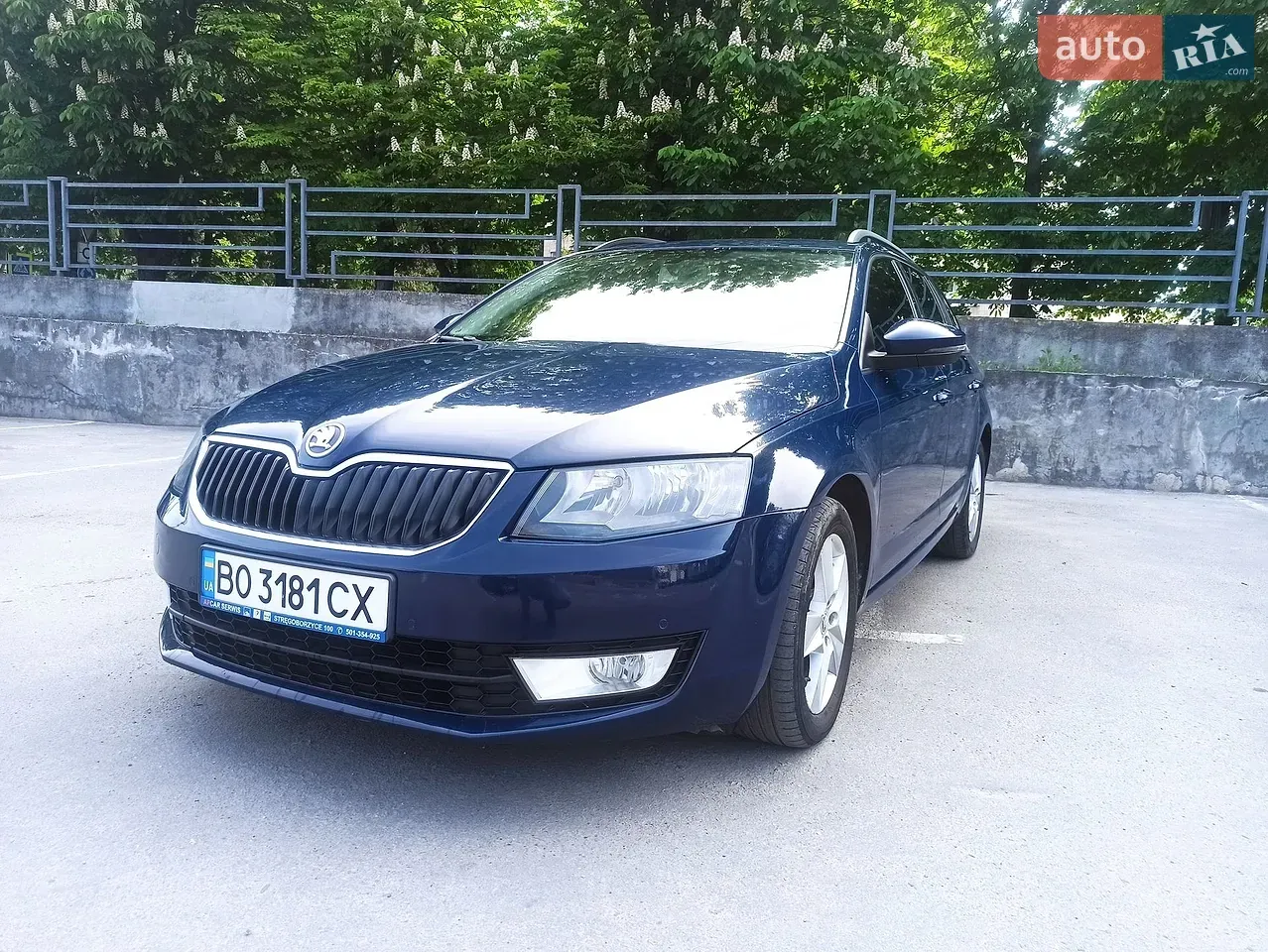 Skoda Octavia 2013 photo 2