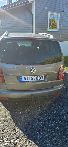 Volkswagen Touran 2007 photo 3