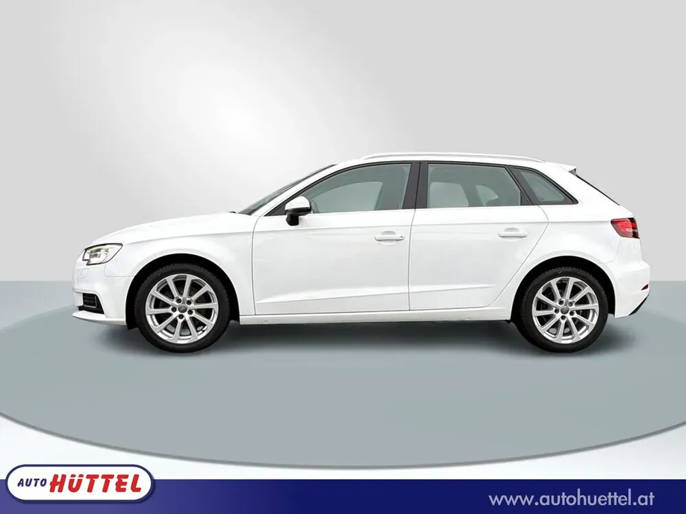 Audi A3 2016 photo 2