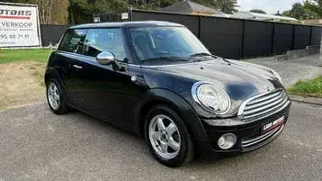 Mini One 2010 photo 2