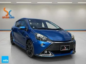 Toyota Aqua 2015 photo 2