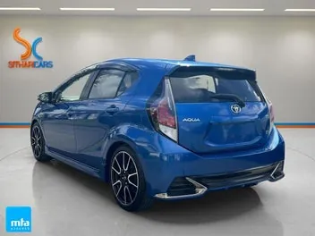 Toyota Aqua 2015 photo 3