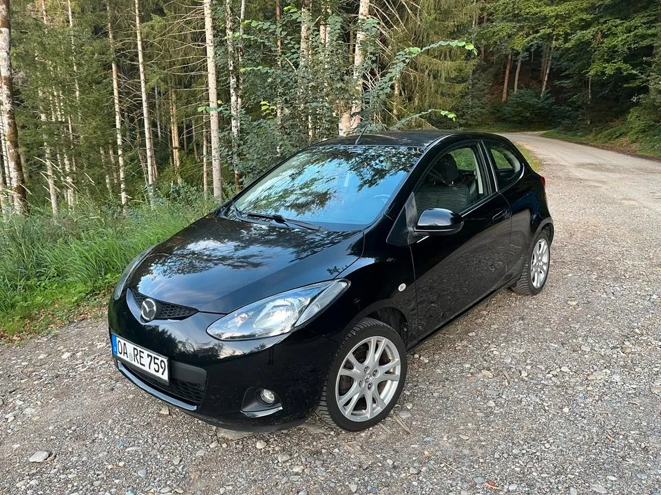 Mazda 2